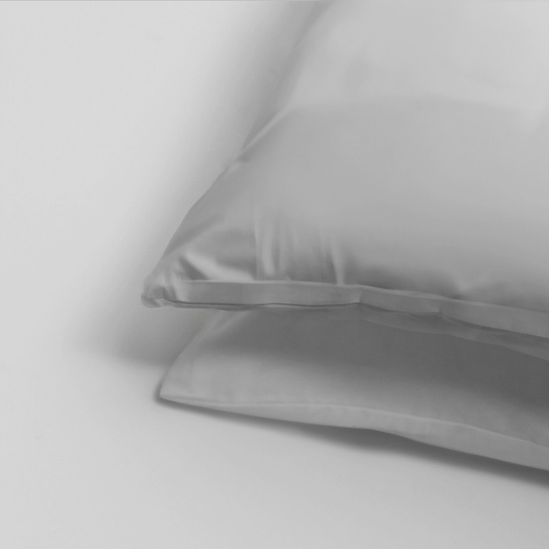 IndoLinen Set Pillow Case Standard 100 Cotton TC 300 Plain White